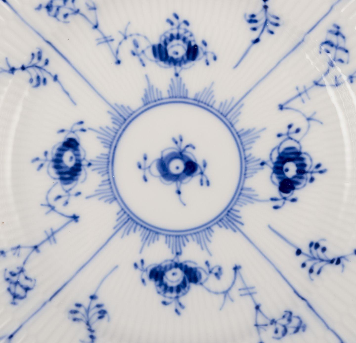 Royal Copenhagen Blau geriffelte Plain. Satz von vier kleinen Tellern aus Porzellan. im Angebot 1