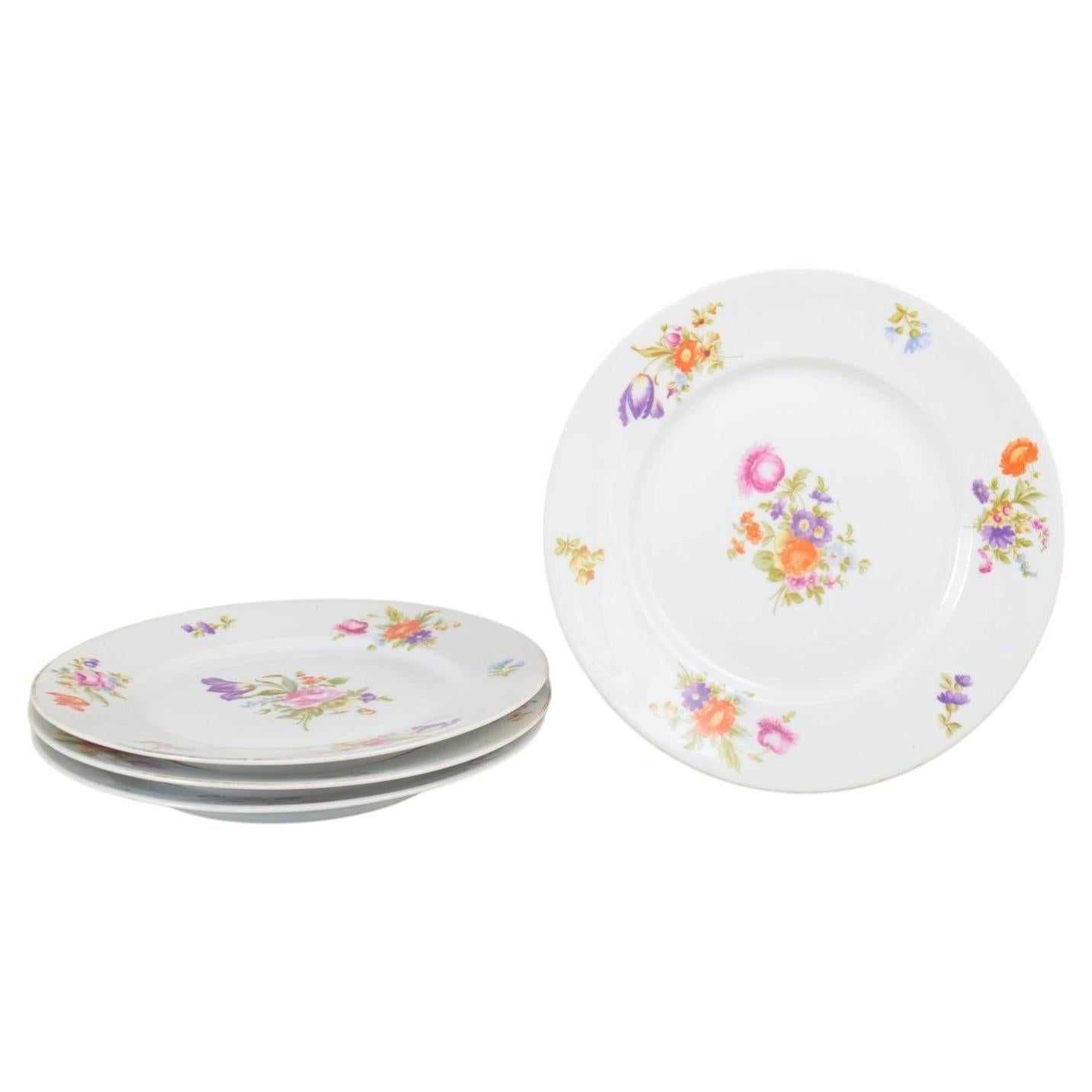 Rosenthal. Set of four porcelain dinner plates in Else pattern. 1930s For Sale