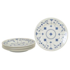 Churchill, Staffordshire. Juego de seis platos de ensalada de loza. Estilo «Blue Fluted».
