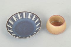 Carl-Harry Stålhane et Gunnar Nylund, Rörstrand. Deux pièces miniatures en grès