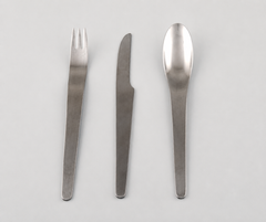AJ cutlery by Arne Jacobsen, 1957. Georg Jensen.