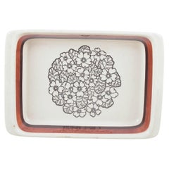 Gefle, Sweden. Rectangular stoneware “Agneta” dish, 1970s.