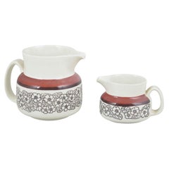 Gefle, Sweden. Set of two stoneware “Agneta” pitchers, 1970s.