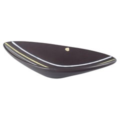 Hjördis Oldfors for Upsala-Ekeby. Ceramic “Trio” bowl with graphic lines, 1960s