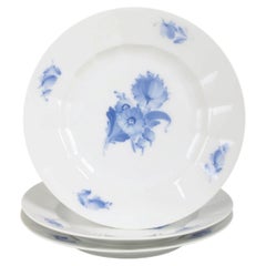 Royal Copenhagen, Blue Flower Angular. Three porcelain luncheon plates, 1930s