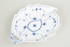 Royal Copenhagen, Blue Fluted Plain. Antique leaf-shaped dish. Mid-19th C.