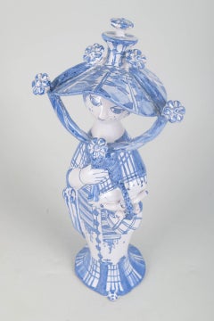 Bjørn Wiinblad. Figura de cerámica «Autum», de la serie azul «Seasons». Fechada en 1994.