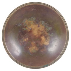 Just Andersen, Dinamarca. Plato de bronce de estilo Art Déco. Años 40