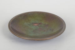 Just Andersen, Dinamarca. Plato de bronce de estilo Art Déco. Años 40