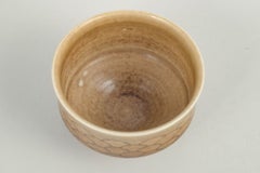 John Andersson for Höganäs. Small stoneware bowl with sand-coloured glaze. 1970s