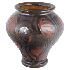 Kähler, Danimarca. Vaso in gres realizzato con la tecnica del “corno di mucca”, anni ’30