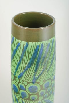 Göran Andersson for Upsala-Ekeby. Monumental ceramic vase with lines and dots.