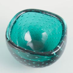 Venini, Murano. Small bowl in deep turquoise-green art glass with air bubbles.