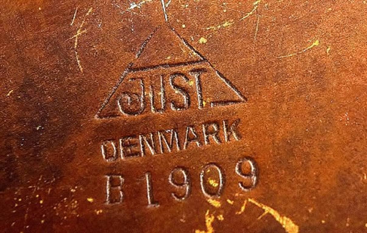 Rare Just Andersen Art Deco Box or Jewellery Box in Bronze In Good Condition In Copenhagen, DK