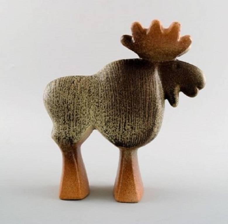 Lisa Larson Gustavsberg moose in ceramics.

Stamped.

Measures: 16 cm. X 17 cm.

In perfect condition.