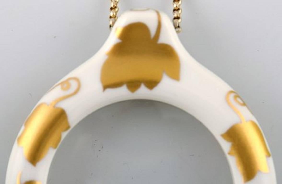 Rare Royal Copenhagen Magnifying Glass, Porcelain Decorated with Leaves in Gold 1