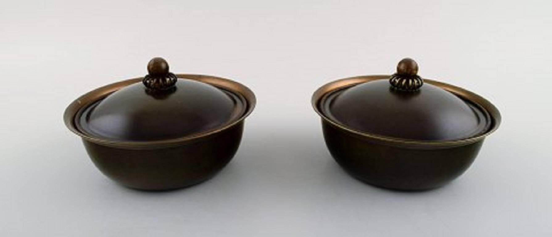 Just Andersen a pair of Art Deco boxes / jewelry boxes in alloyed bronze.
Stamped LB 1541, Denmark, 1940s.
In very good condition, beautiful patina.
Measures 14 cm. x 8 cm.