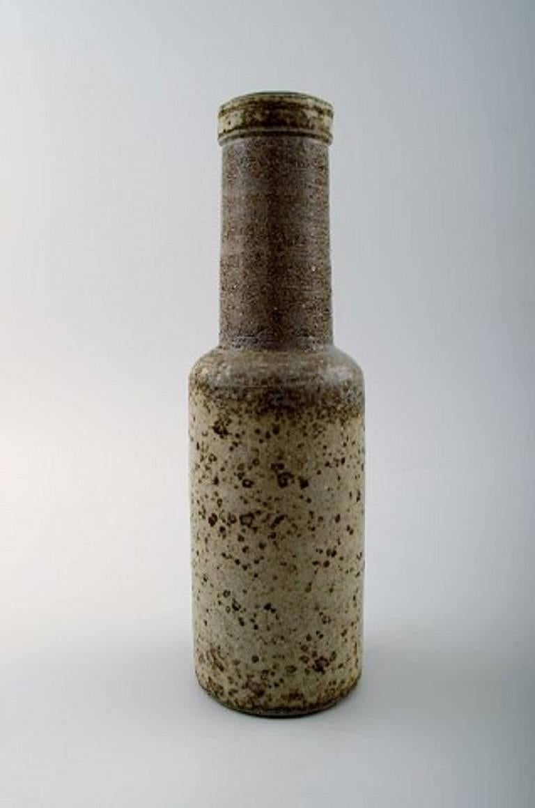 Kähler, Denmark, glazed stoneware vase. Nils Kähler, 1960s.
In perfect condition.
Stamped.
Measures 23 cm.