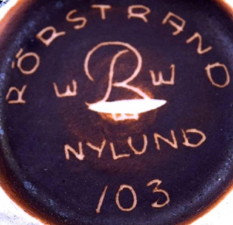Mid-20th Century Rörstrand / Rorstrand Gunnar Nylund Ceramic Bowl, circa 1946