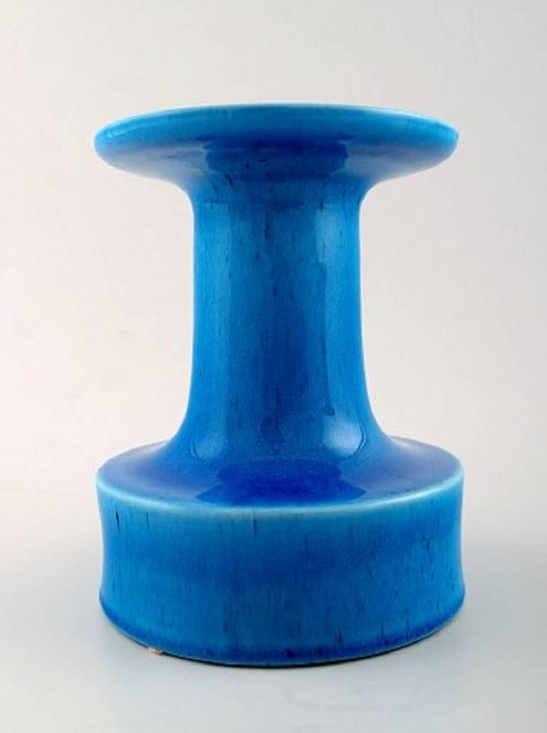 Stig Lindberg for Gustavsberg, pair of Lazur turquoise stoneware vases, 1970.
Superb vintage condition without any chips or cracks. 
Marked Gustavsberg, Stig L.
Largest measures : 16.5 cm. x 12.5 cm.