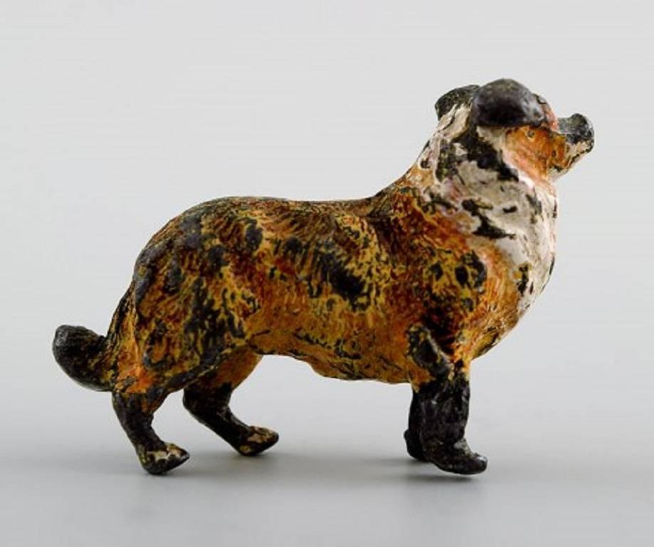 Vienna bronze, standing dog, bronze figure of high quality.
Probably Franz Bergmann.
In good condition with fine patina.
Austria approximate 1900-1910s.
Provenance: Private Swiss Collection.
Measures: 40 mm. X 30 mm.
Unsigned.