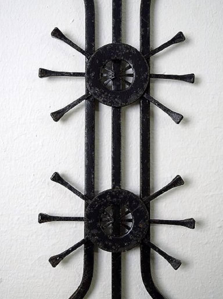 Erik Höglund Style, Sweden, 1960-1970, Two Two-Armed Candlesticks in Cast Iron In Excellent Condition In København, Copenhagen