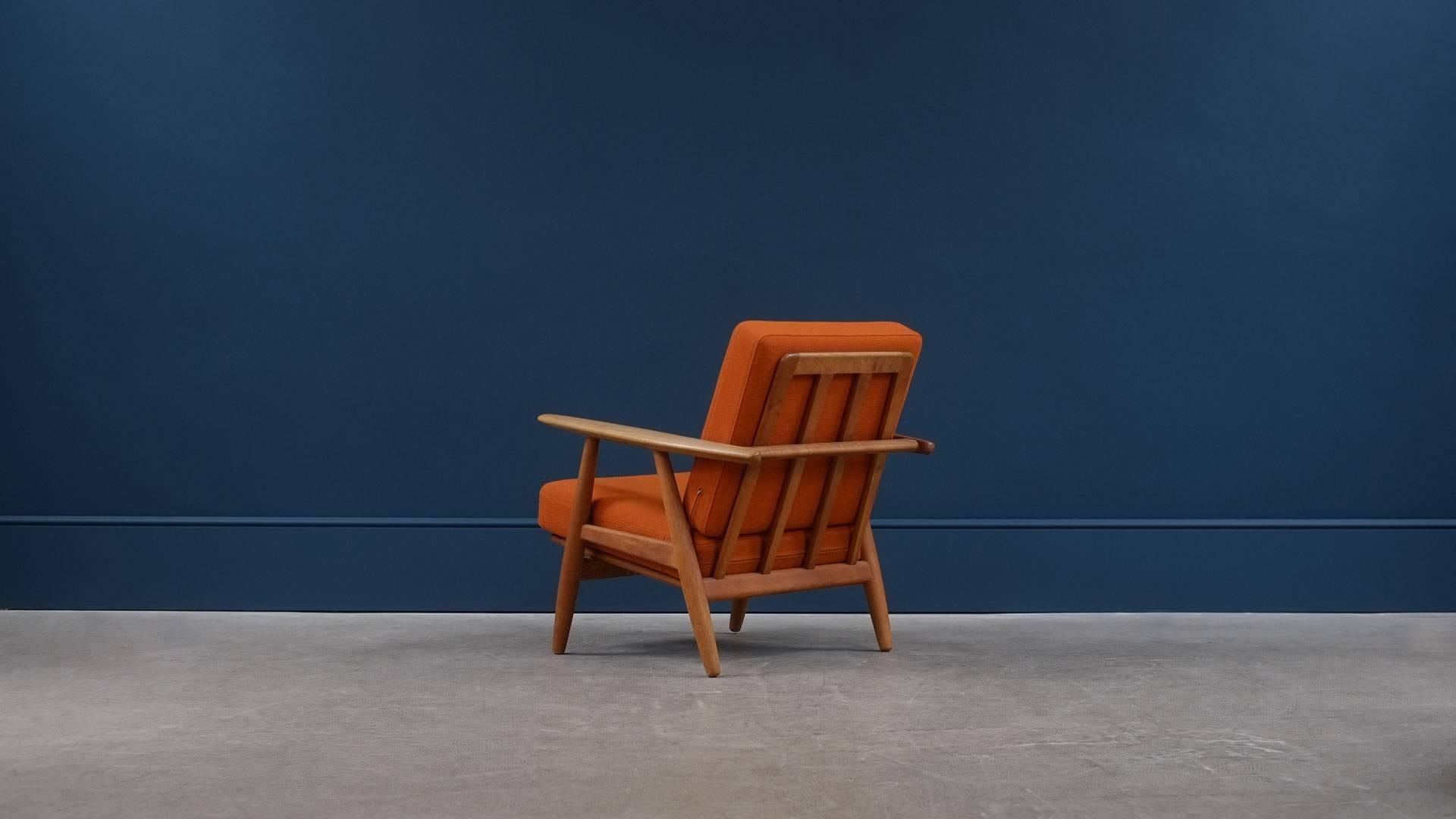 Scandinavian Modern Hans Wegner Cigar Chair