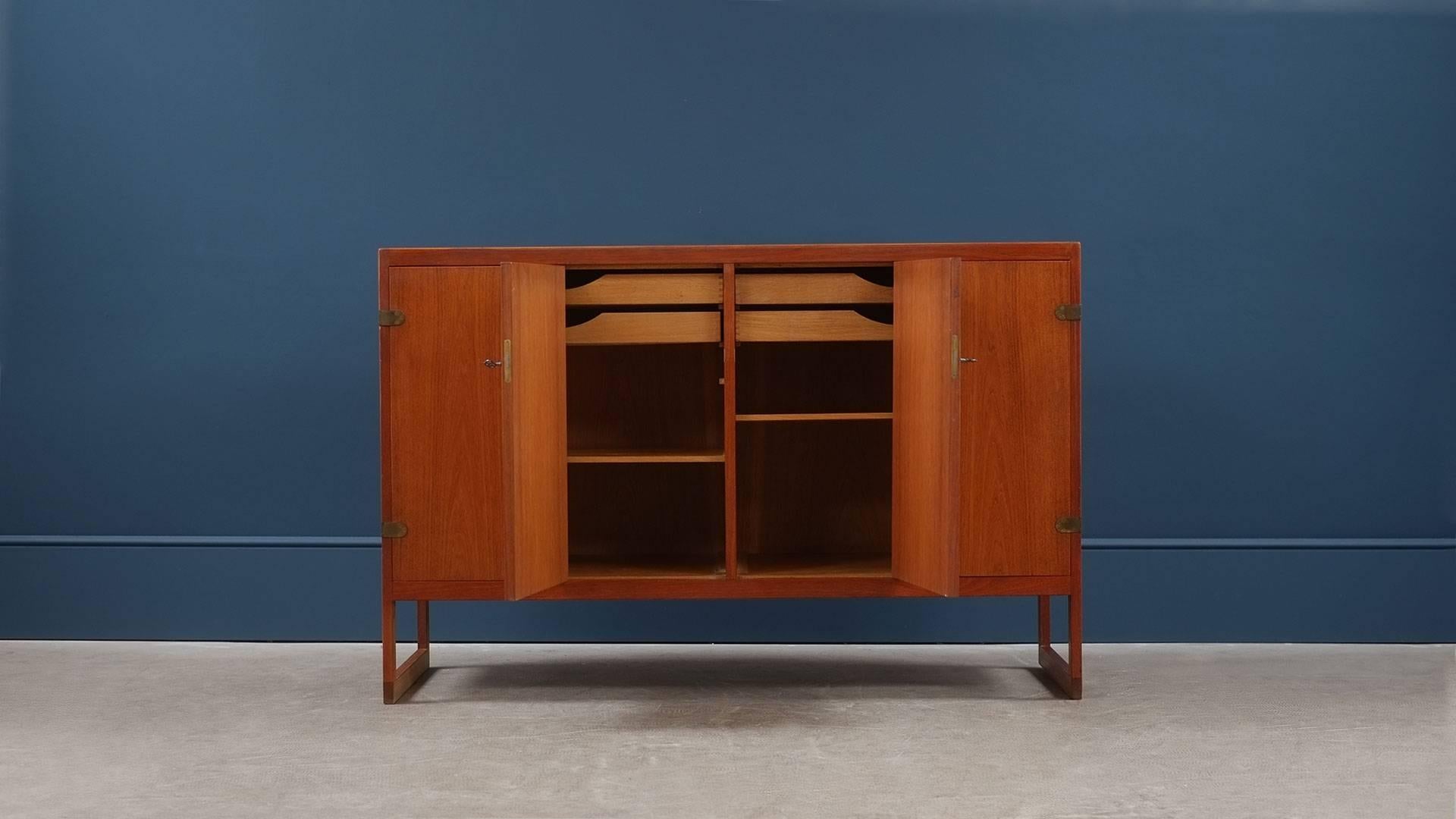 börge mogensen sideboard