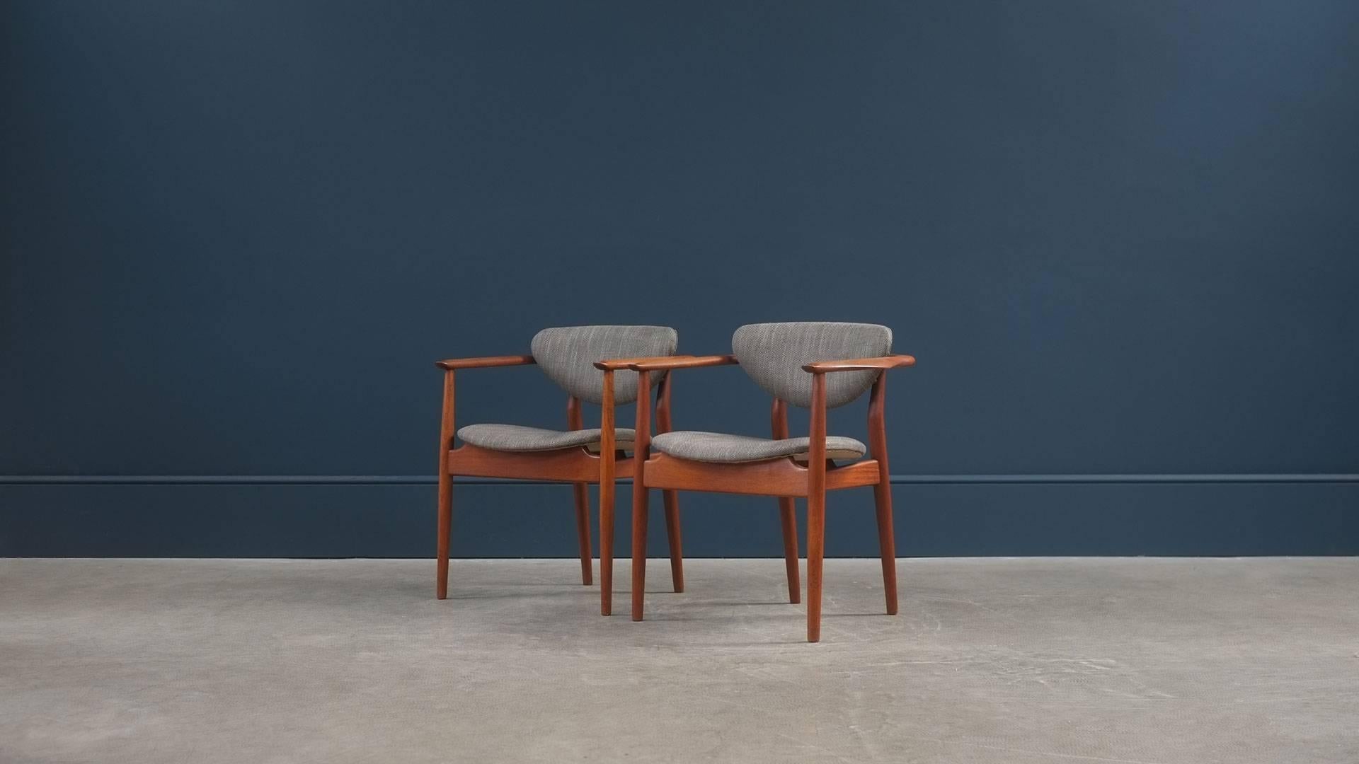Scandinavian Modern Finn Juhl NV55 Chairs 