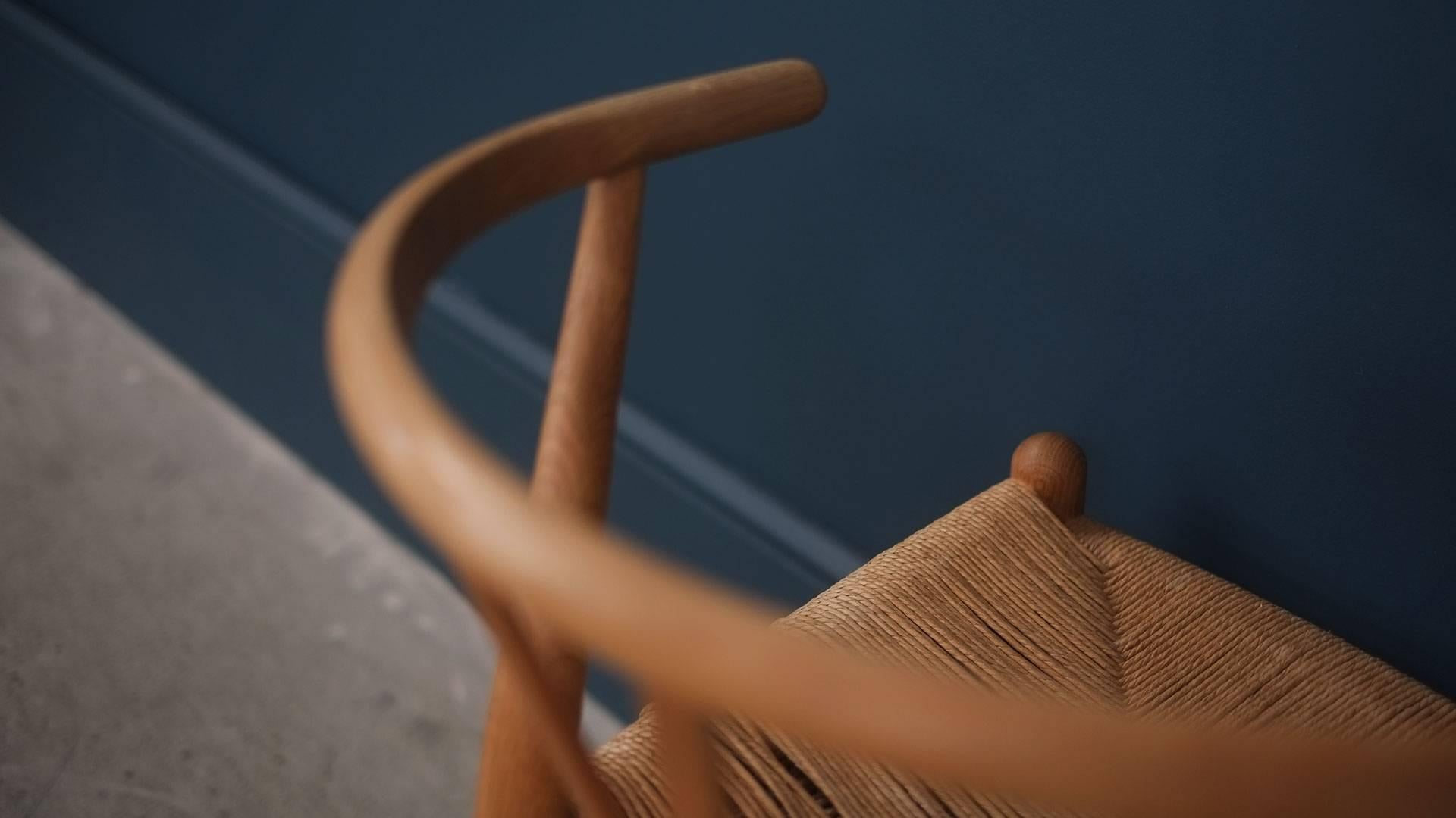 Hans Wegner Wishbone Chairs In Good Condition In Epperstone, Nottinghamshire