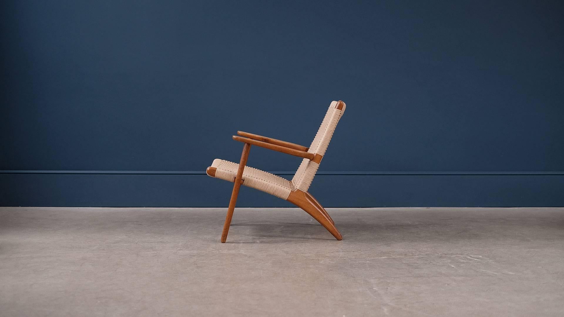 Hans Wegner CH25 Chair In Good Condition In Epperstone, Nottinghamshire