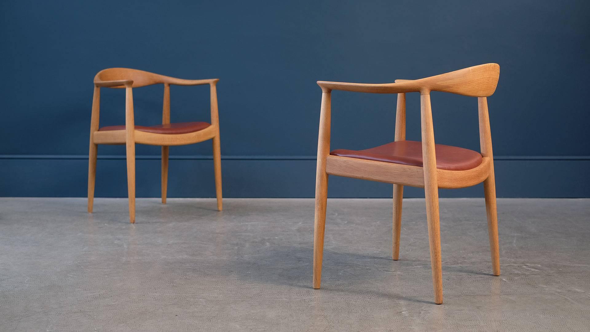 Scandinavian Modern Hans Wegner Round Chairs