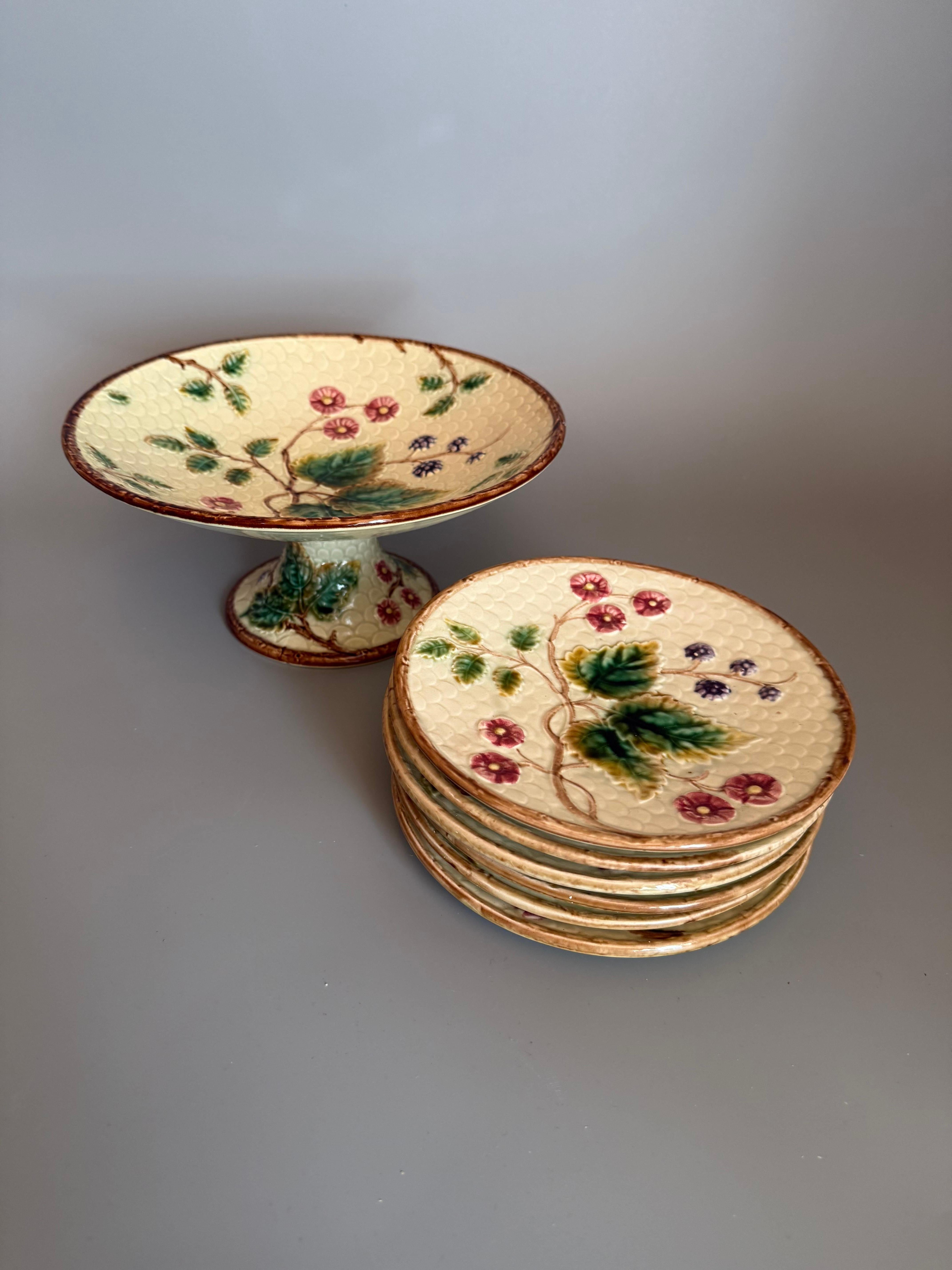 Jugendstil Majolika Brombeeren Sieben Stück Rörstrand Schweden 1910 im Angebot 5
