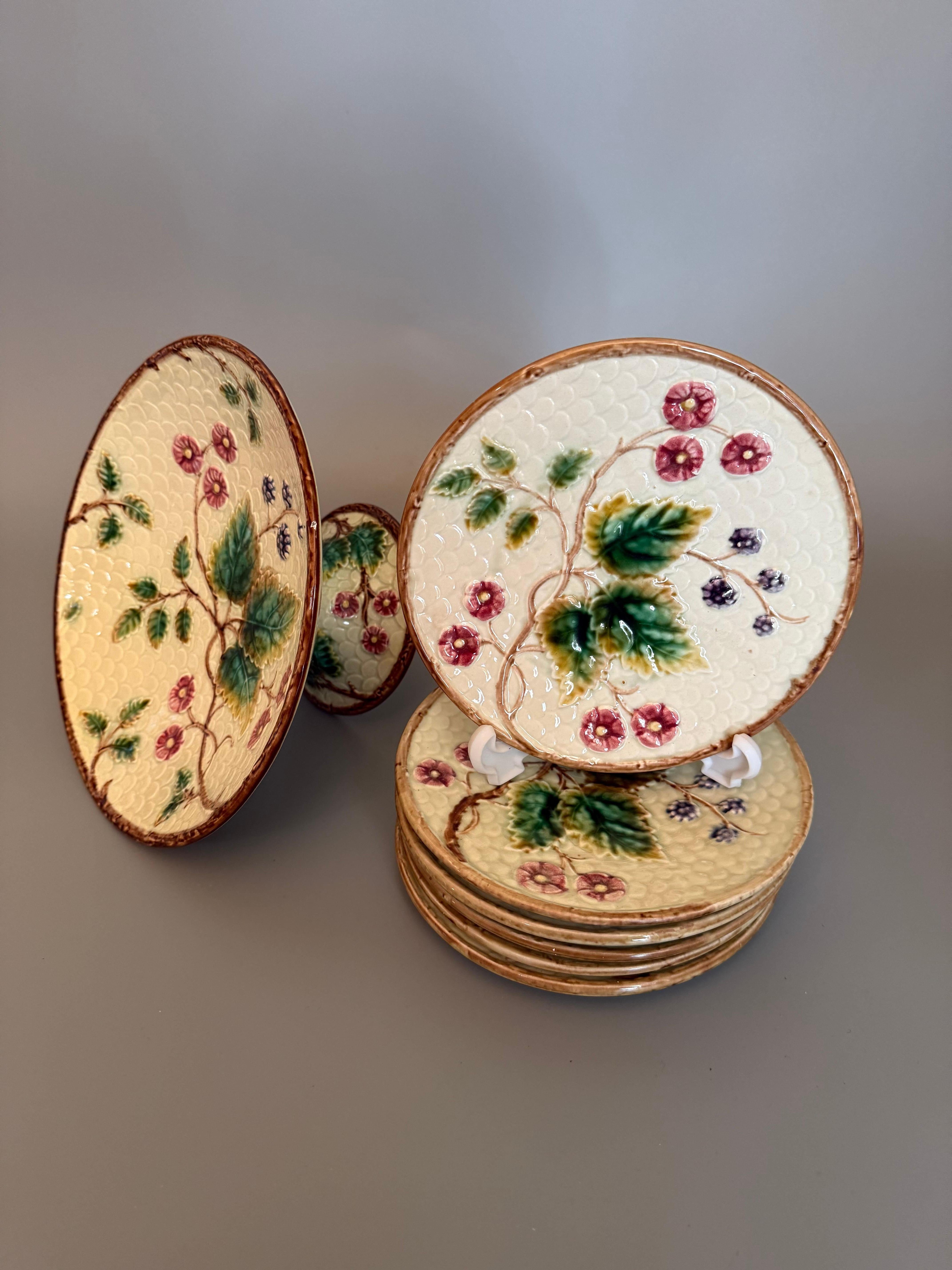 Jugendstil Majolika Brombeeren Sieben Stück Rörstrand Schweden 1910 im Angebot 6