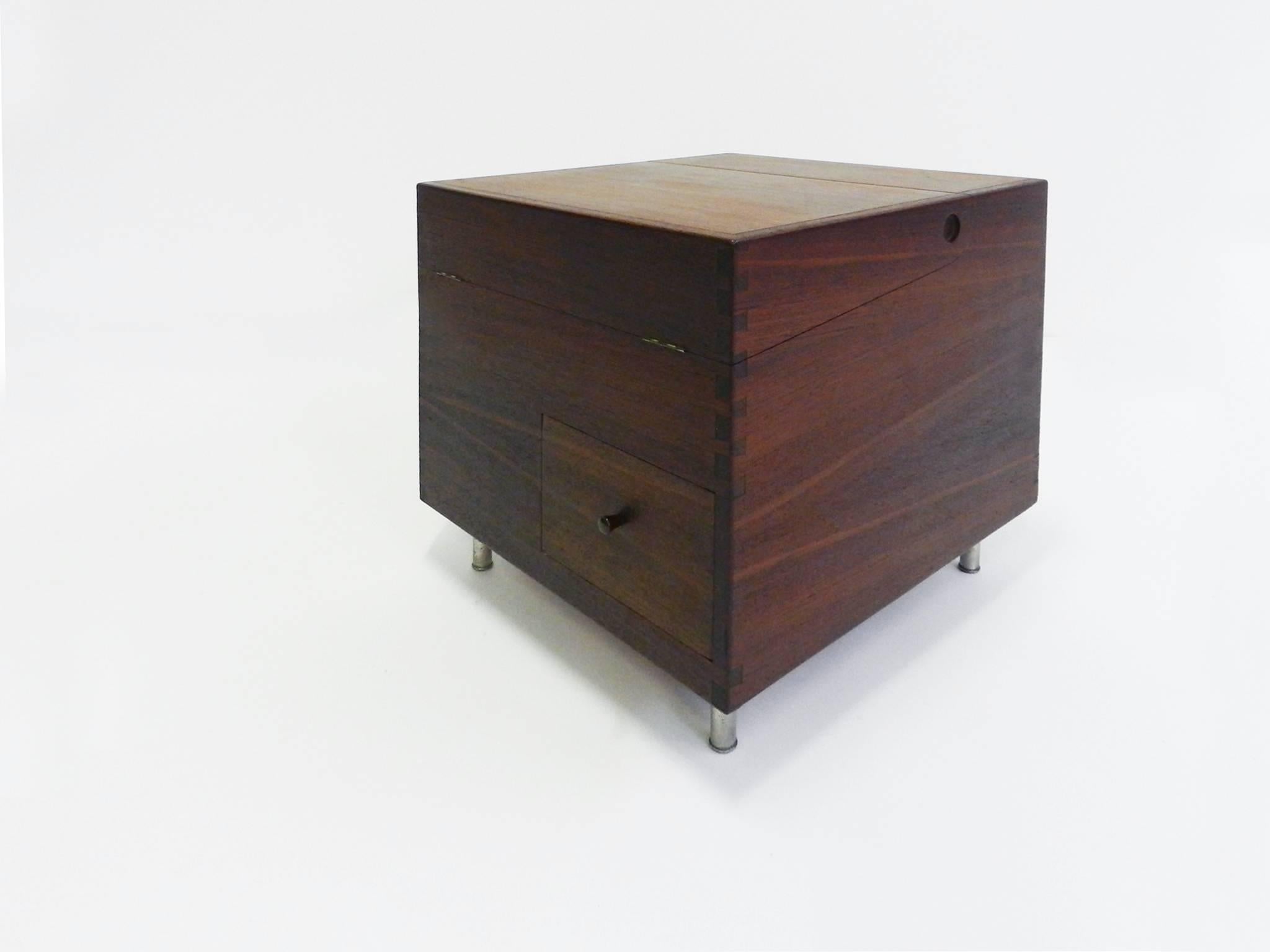 Spectacular cube bar AT-34 by Hans Wegner for Andreas Tuck.