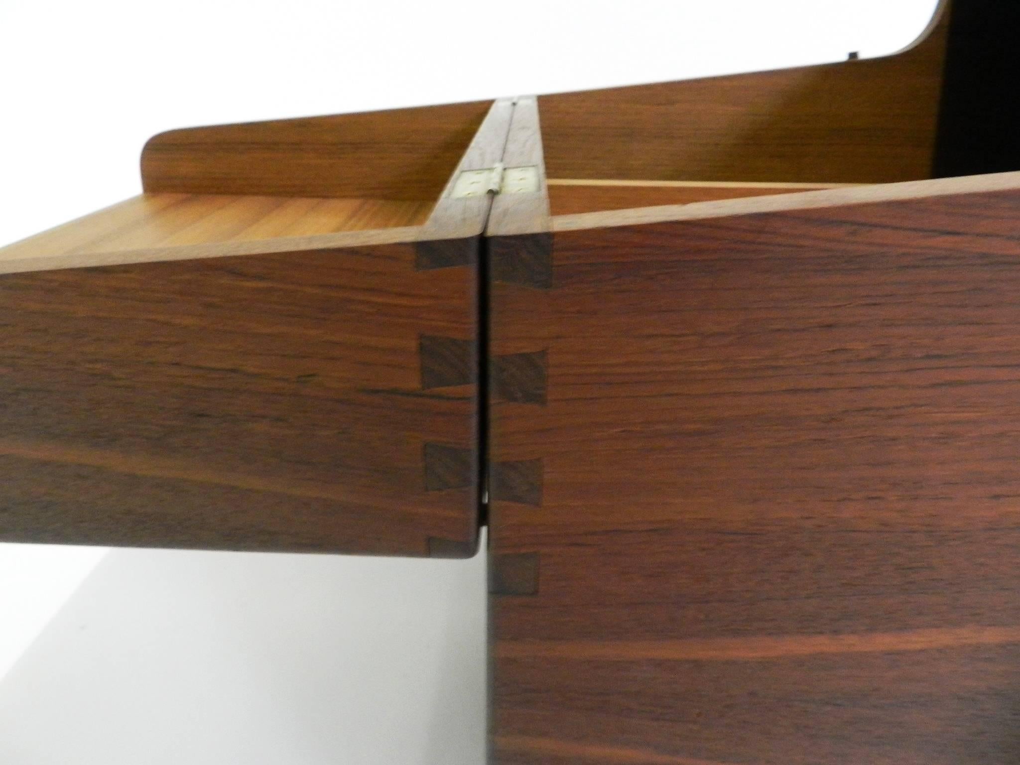 Mid-20th Century Rare Cube Bar At-34 by Hans Wegner