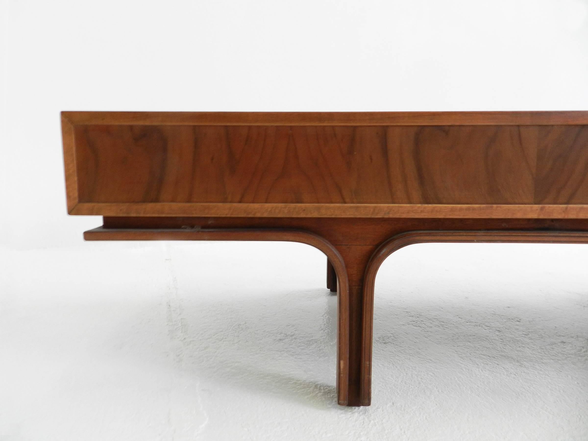 Mid-20th Century Center Bench by Gianfranco Frattini