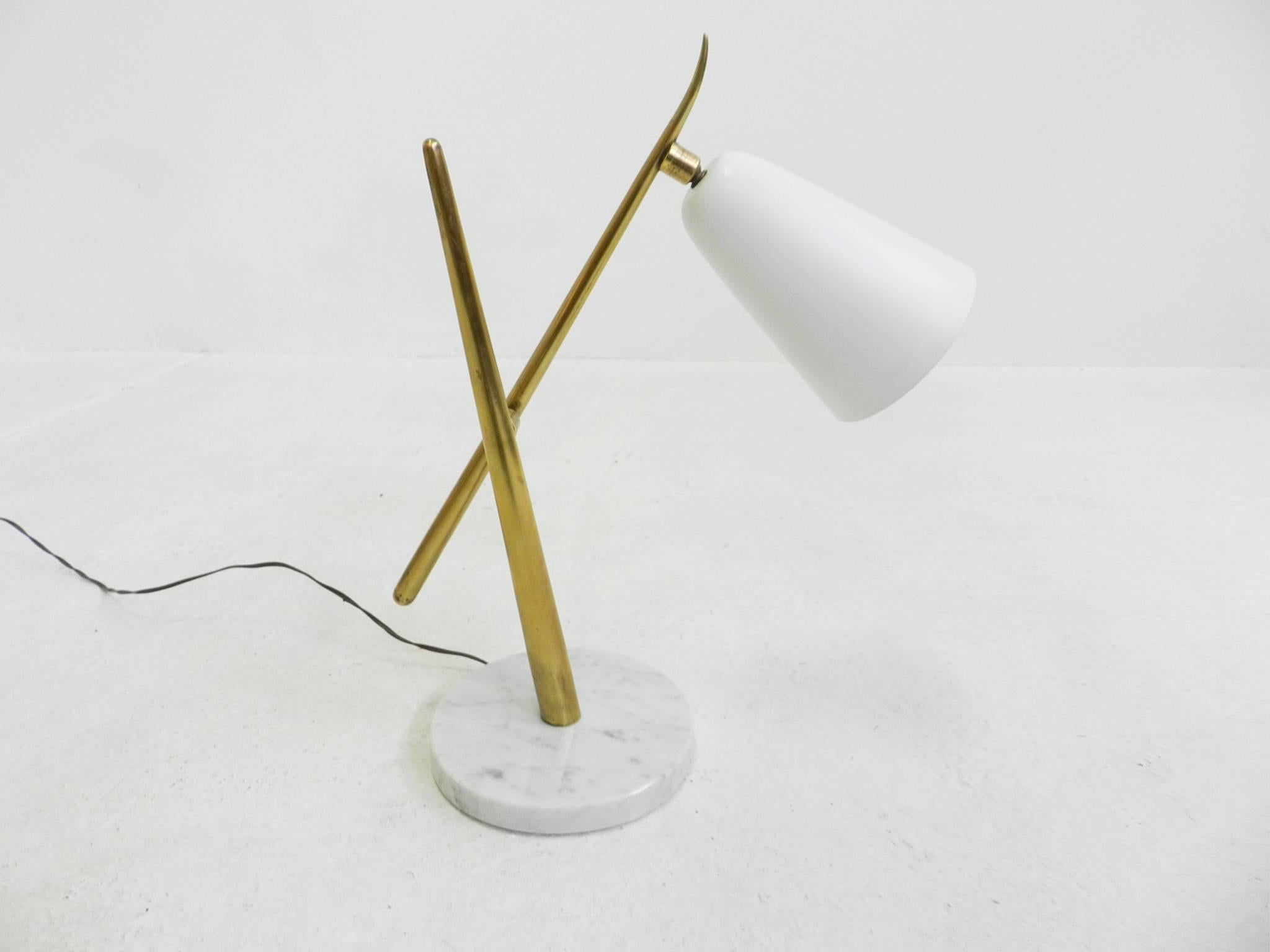 Mid-Century Modern Lovely Adjustable Table Lamp