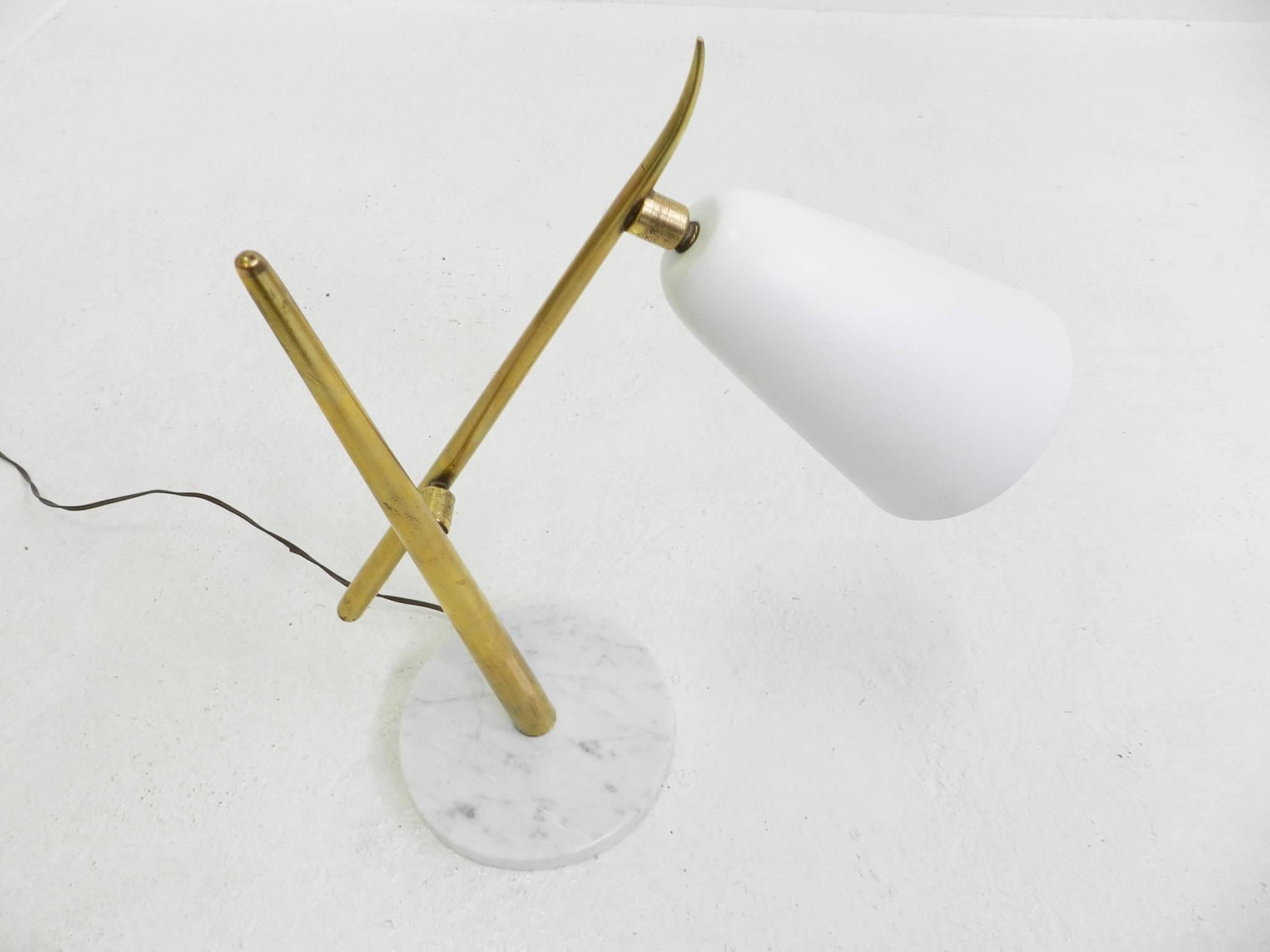 Lovely Adjustable Table Lamp In Excellent Condition In Morbio Inferiore, CH