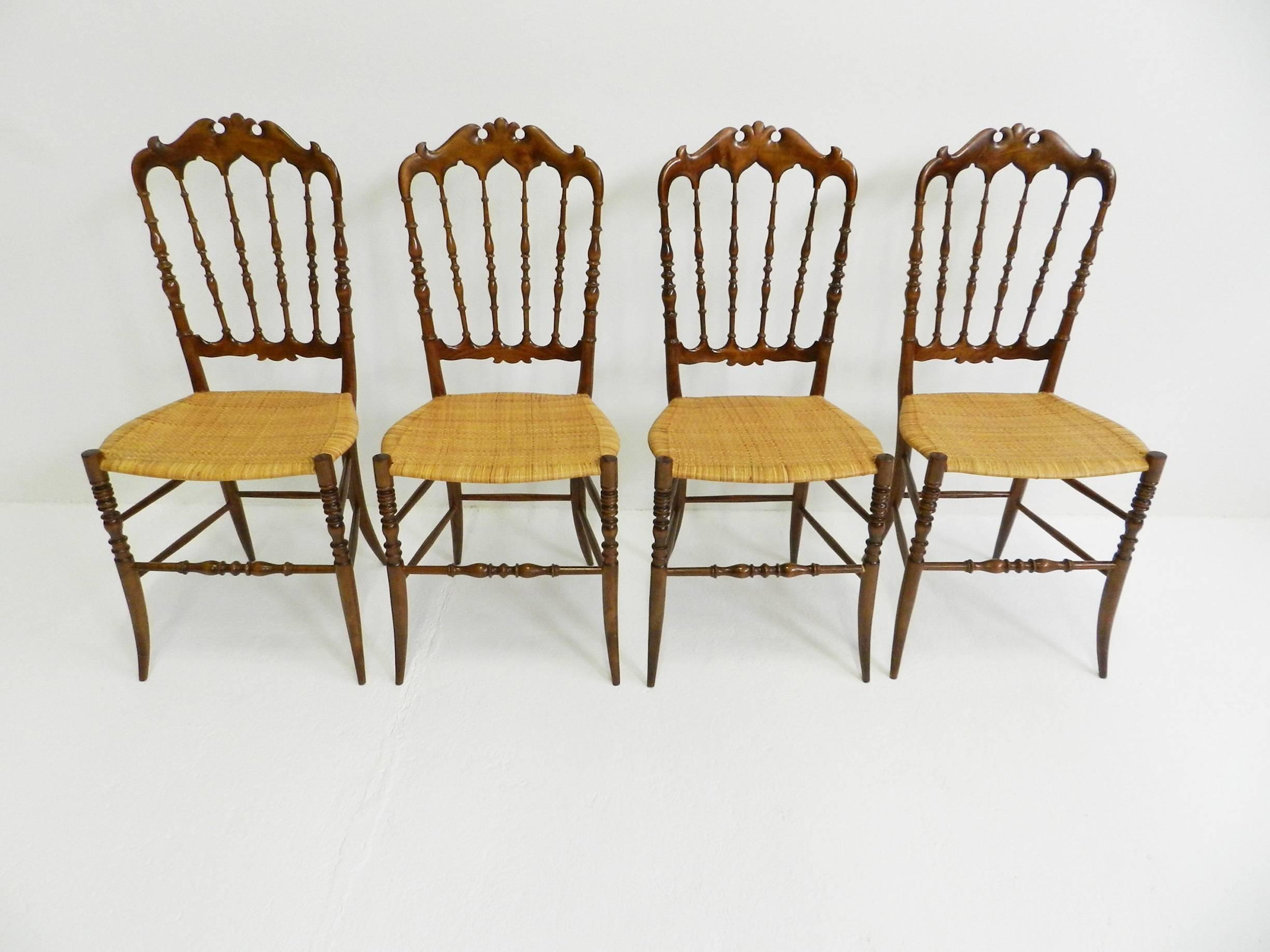 Mid-Century Modern Six Elegant Chairs Model Chiavarina