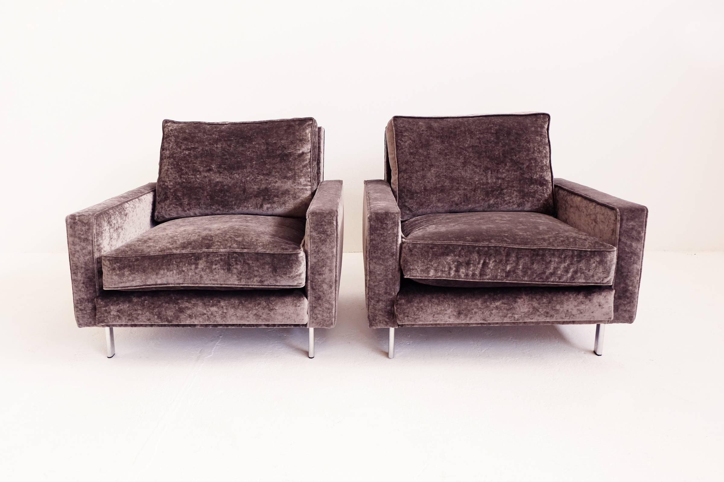 Mid-Century Modern Clean Line Pair of Armchairs