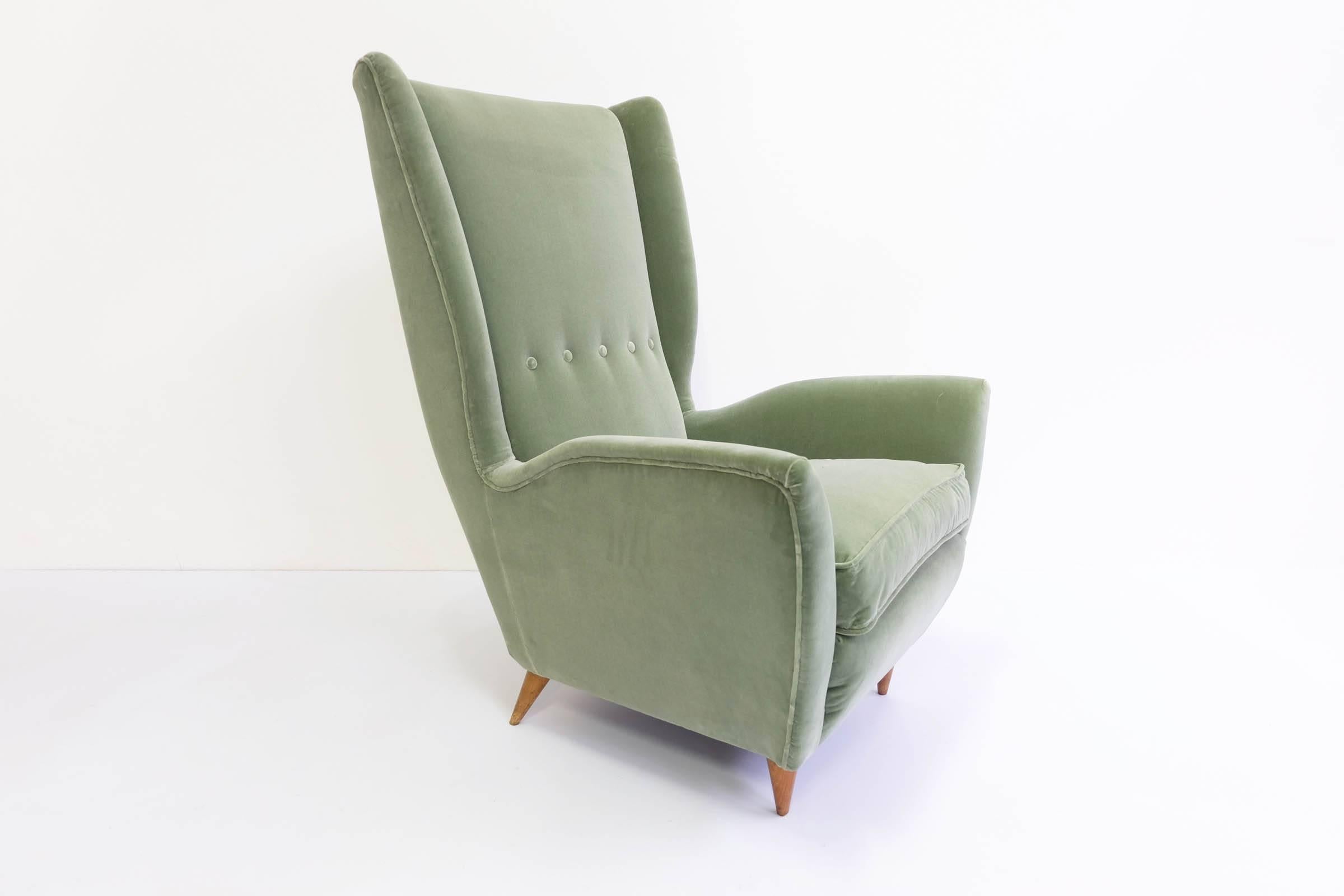 Mid-Century Modern Gio Ponti 1950, Cozy Velvet Armchair