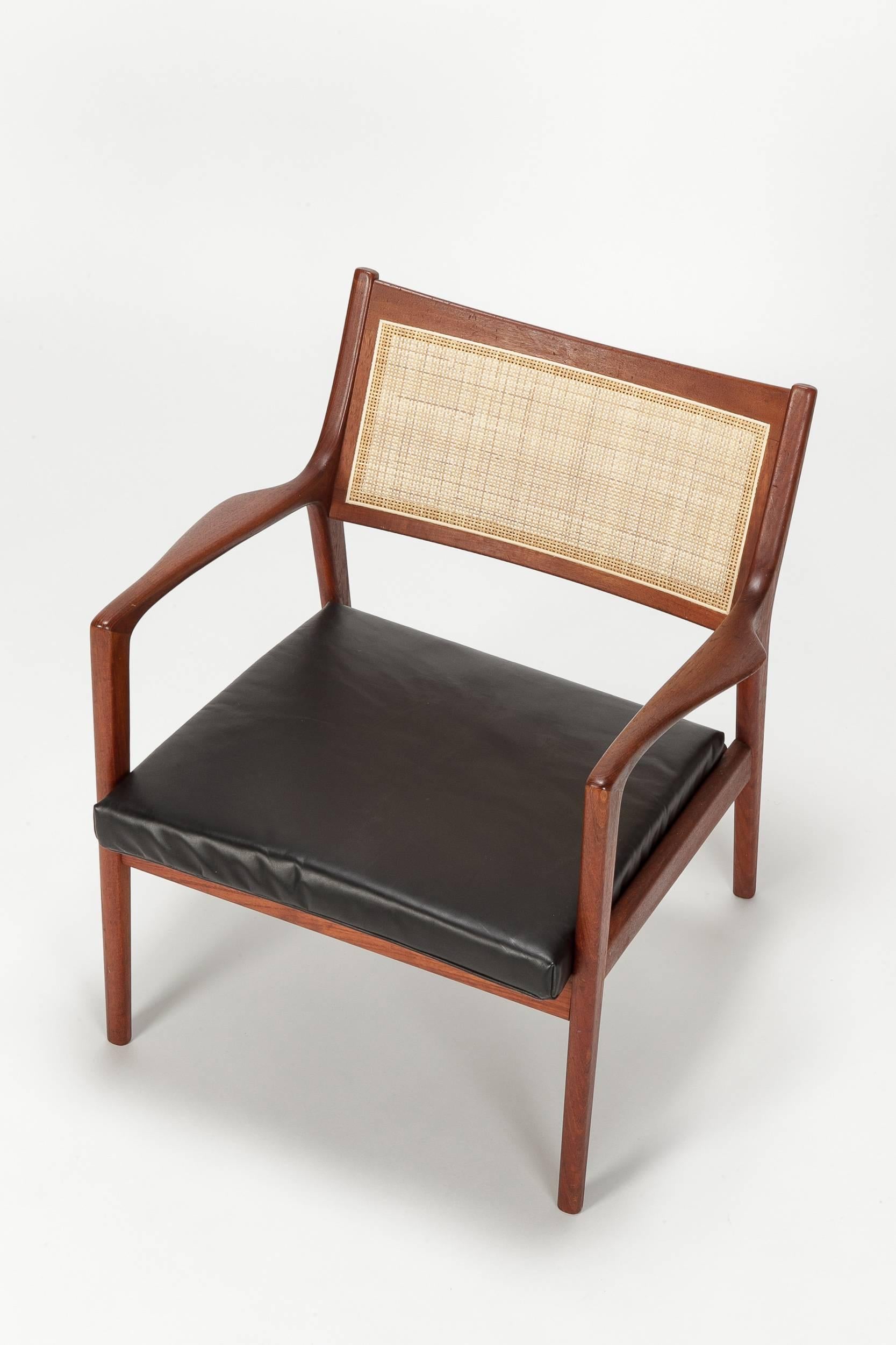 Swedish Lounge Chair by Karl Erik Ekselius, 1950s In Excellent Condition In Basel, CH