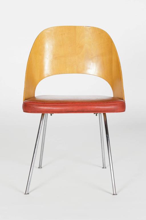 All Original Eero Saarinen Knoll Executive Side Chair Moulded Plywood