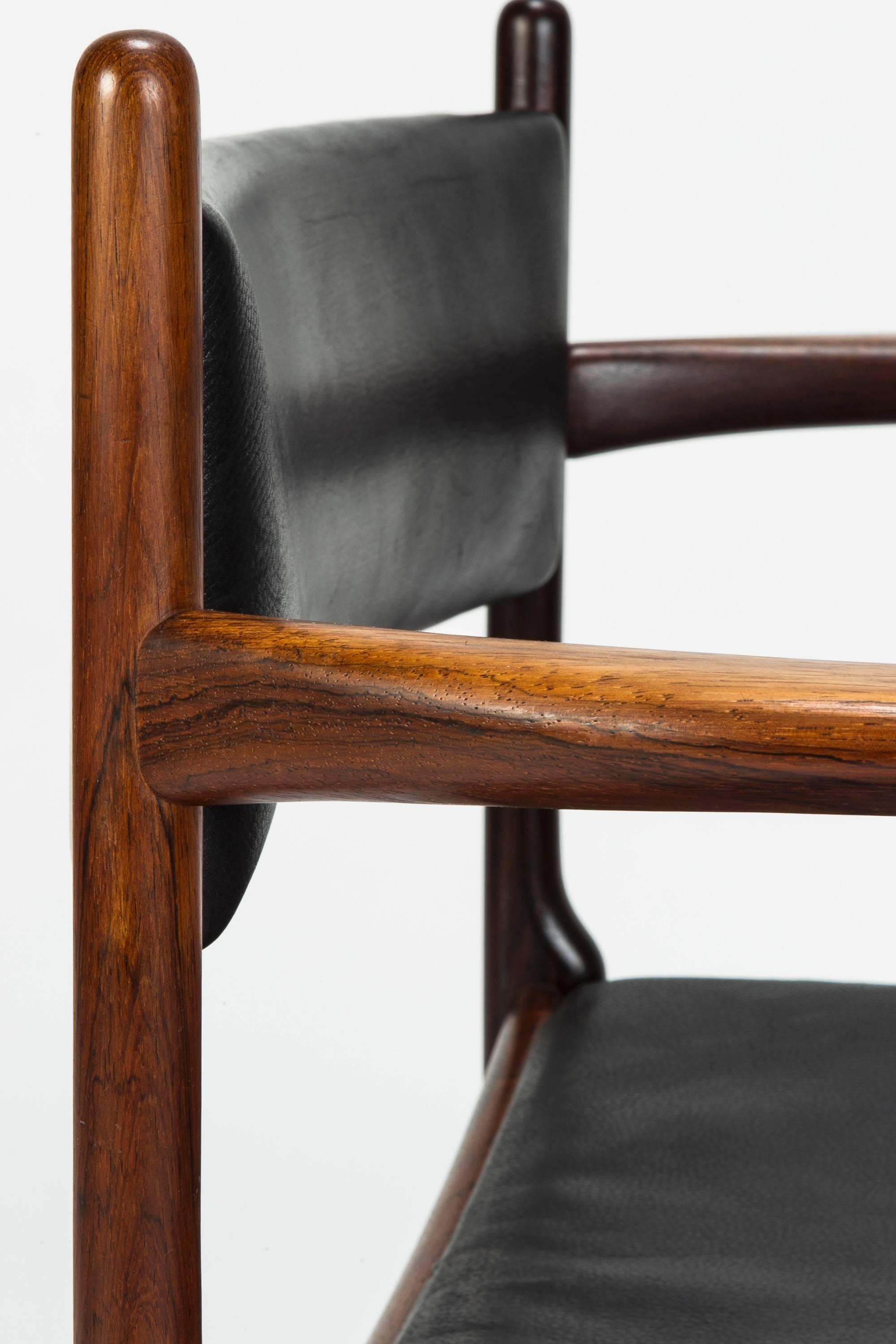 Set of Six Rosewood Dining Chairs by Nanna Ditzel for Søren Willadsen, 1960s For Sale 1