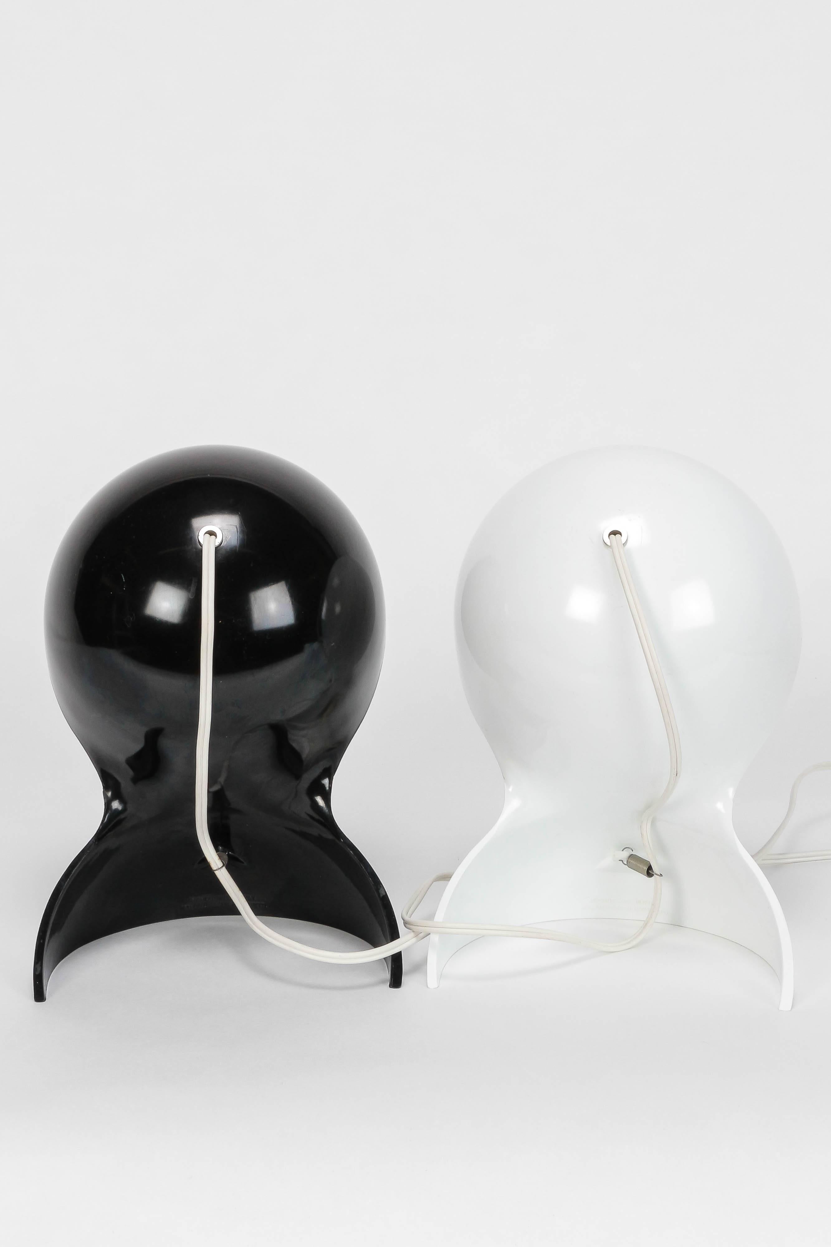 Pair of Dalù Table Lamps Vico Magistretti for Artemide, 1969 In Excellent Condition For Sale In Basel, CH