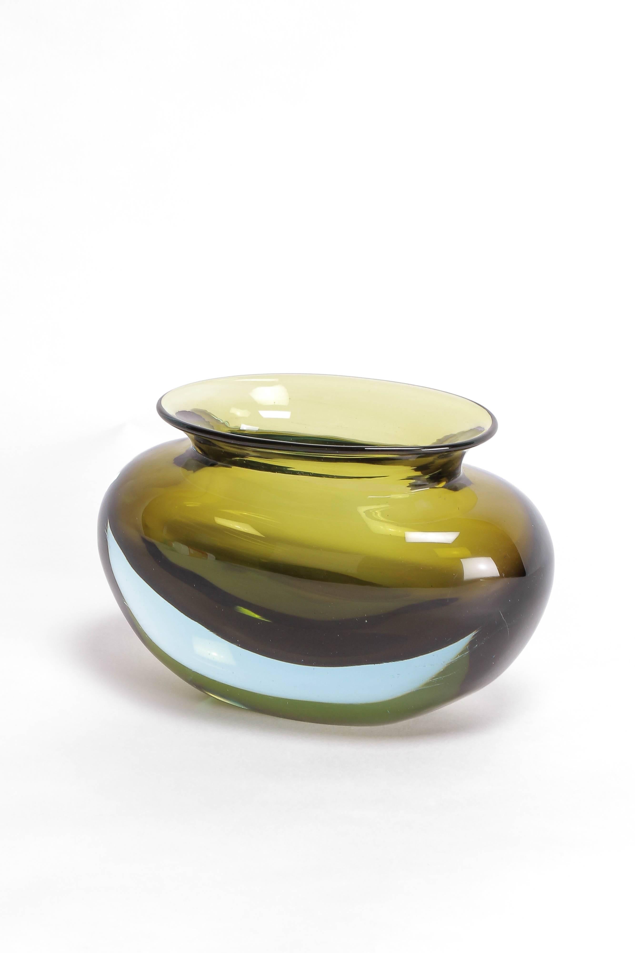Mid-Century Modern Flavio Poli Sommerso Vase for Seguso Verde Olive Acquamarina, 1963