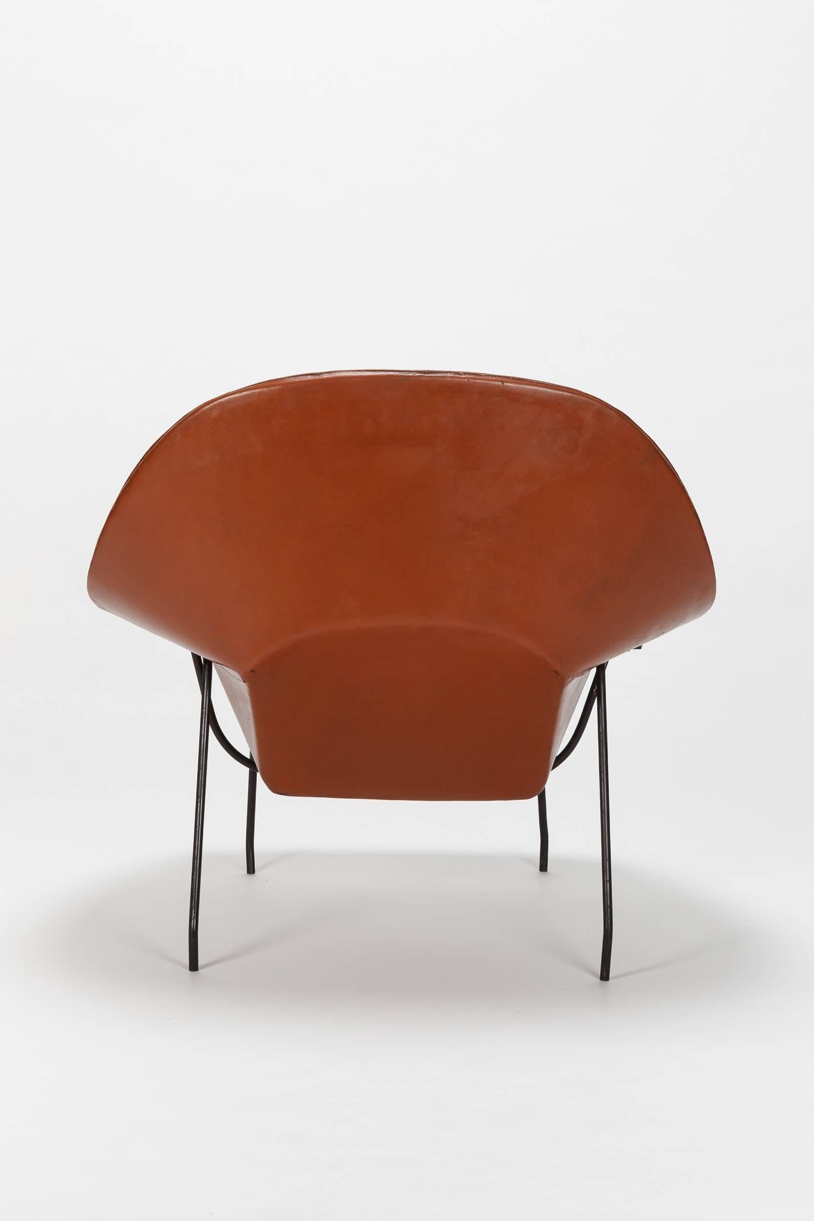womb chair leather