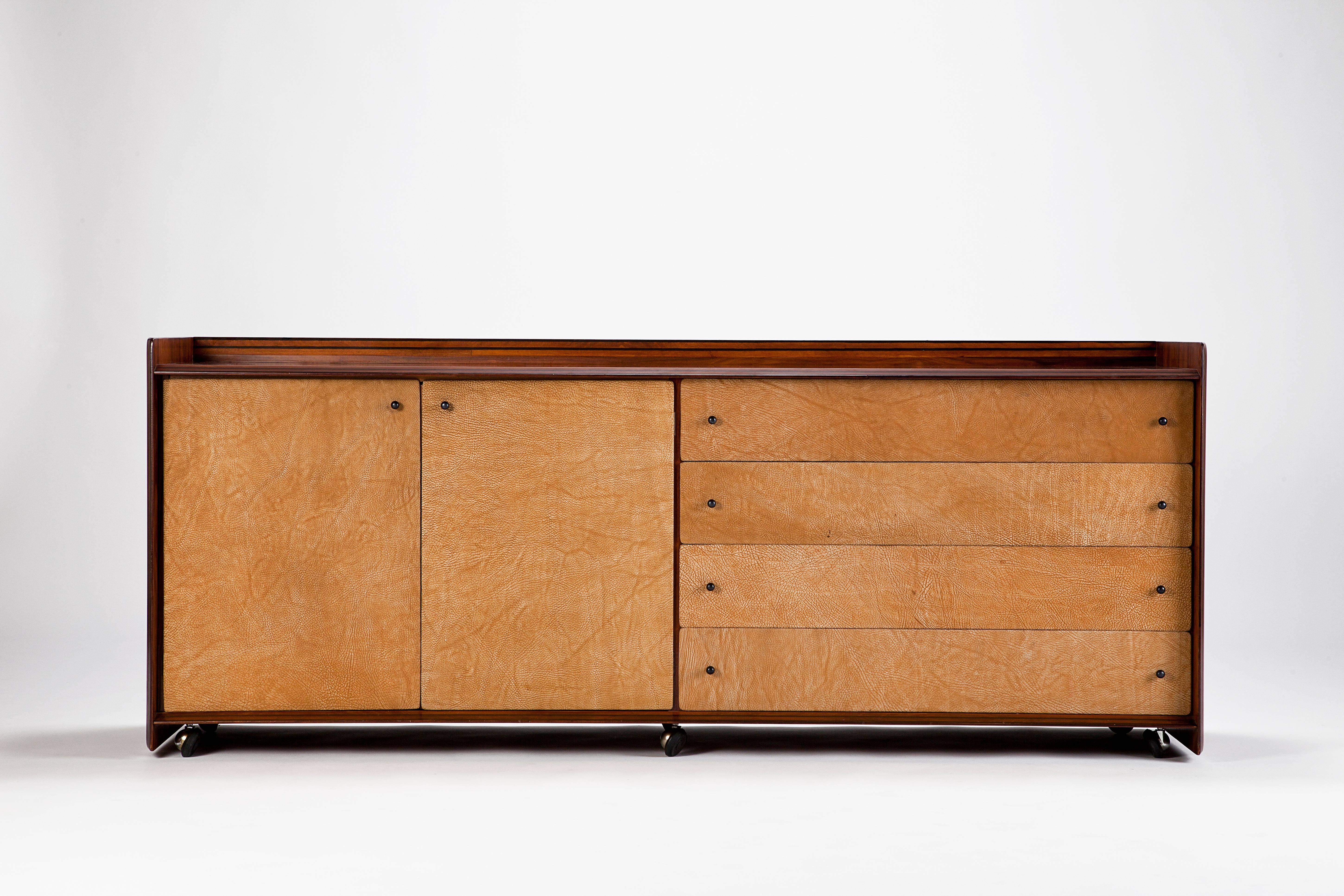 Sideboard from Afra & Tobia Scarpa manufactured by Maxalto in Italy in the 1980s. Very rare rosewood sideboard with suede front. The beautiful back makes it an ideal rom divider.