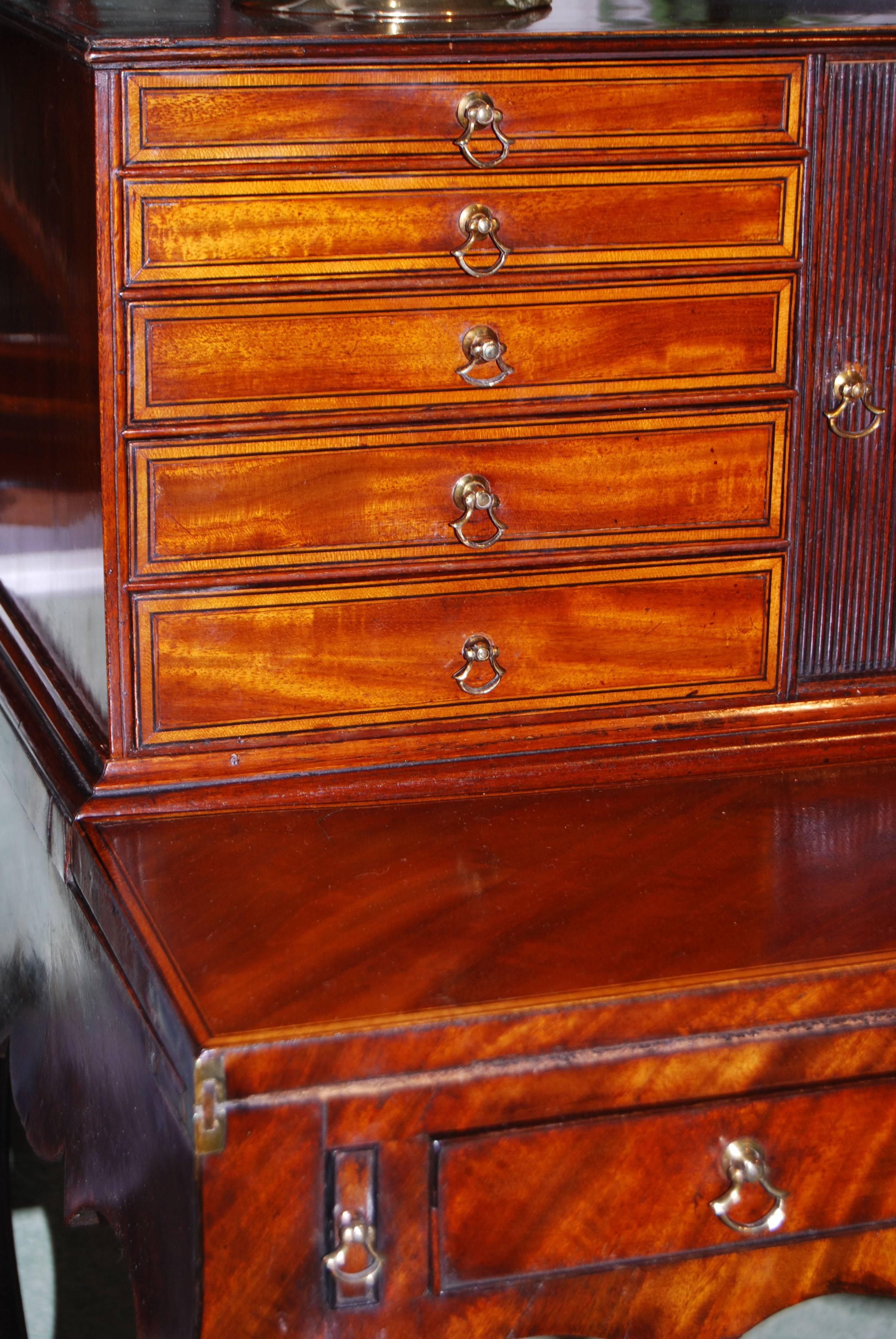 British George III Period Mahogany and Inlaid Bonheur du Jour For Sale